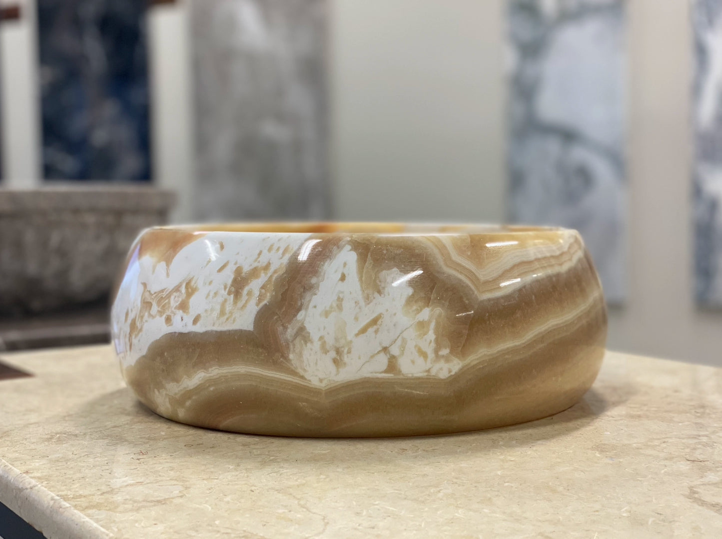 Milk Vulcan Onyx: Handfat